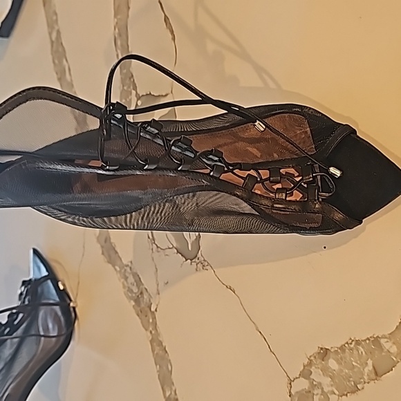 High heels - Picture 5 of 7